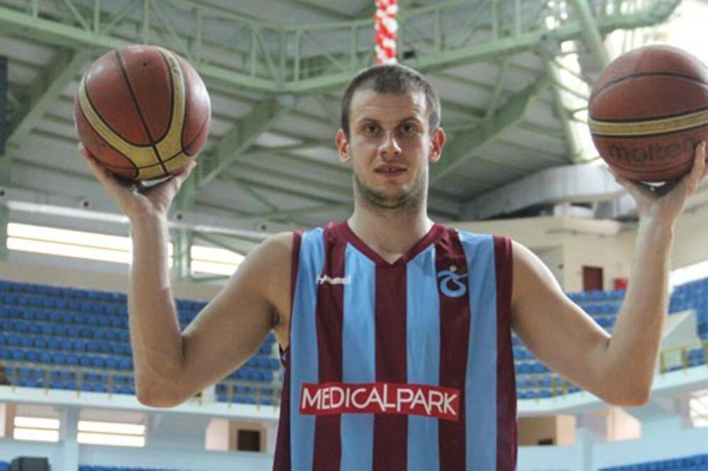 Novica Veličković, Foto: Piratasdelbasket.net