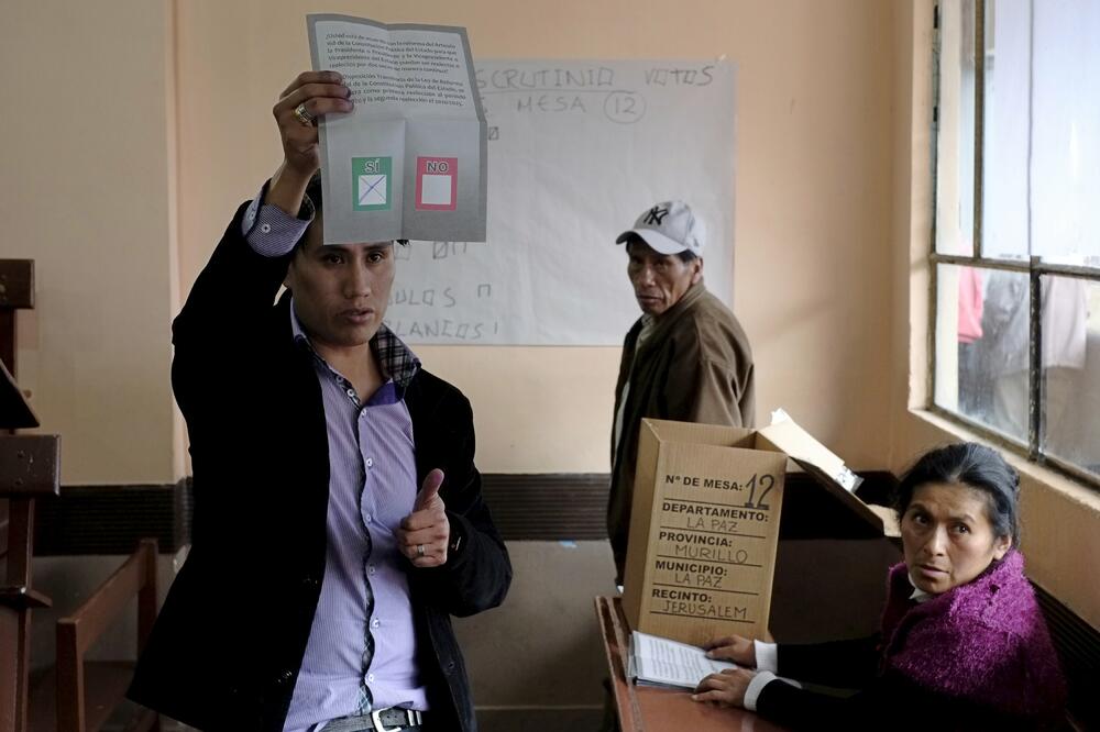glasanje, Bolivija, Foto: Reuters