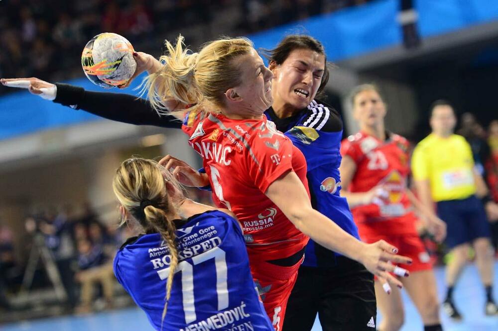 Andrea Klikovac Majda Mehmedović Kristina Neagu, Foto: Sportmedia.mk