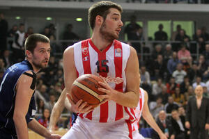 Zvezda sa plus 45 do polufinala Kupa Radivoja Koraća