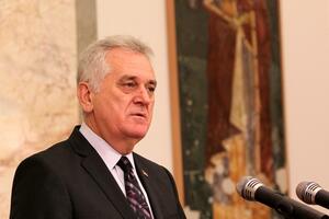 Srbija: Tomislav Nikolić potpisao Zakon o NATO