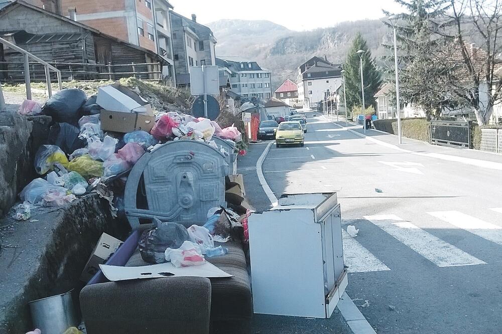 Kolašin smeće, Foto: Dragana Šćepanović