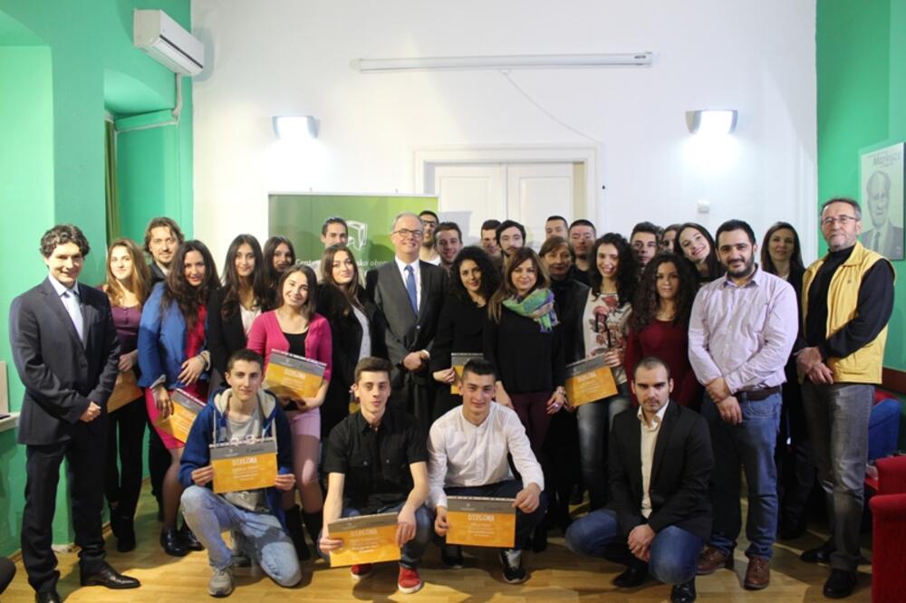 Diplome, ljudska prava CGO, Foto: CGO