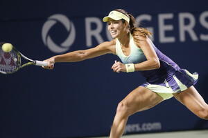 Ana Ivanović izbacila Halep za četvrtfinale u Dubaiju