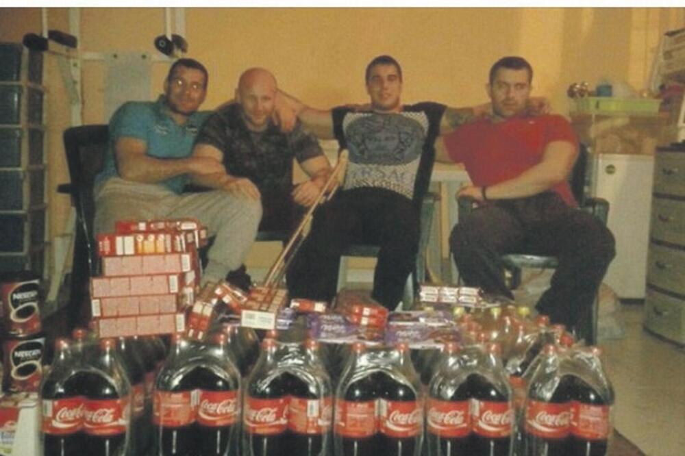 ziks, poziranje, Foto: Facebook