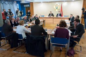 Unija slobodnih sindikata: Predlog zakona o zaradama u javnom...