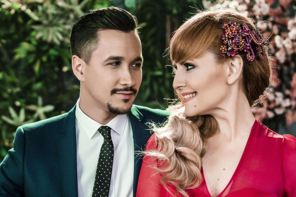 Marko Tolja, Aleksandra Kovač (novina), Foto: Miloš Nadaždin