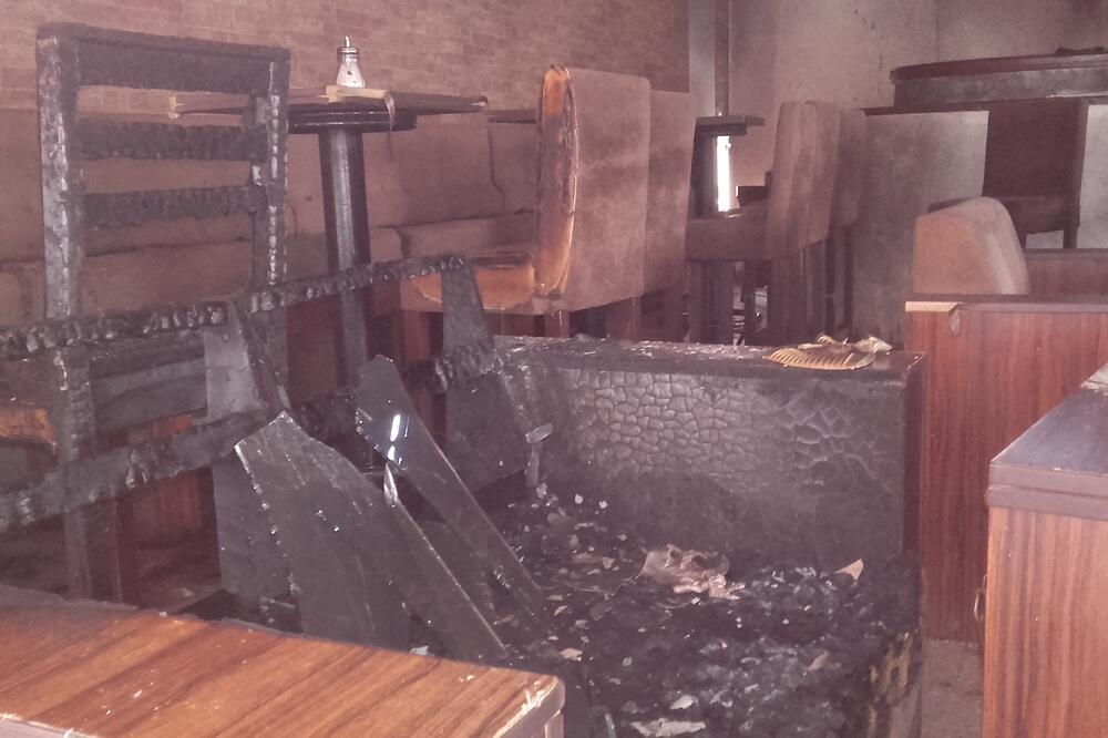 Kafe Park, Foto: Tufik Softić