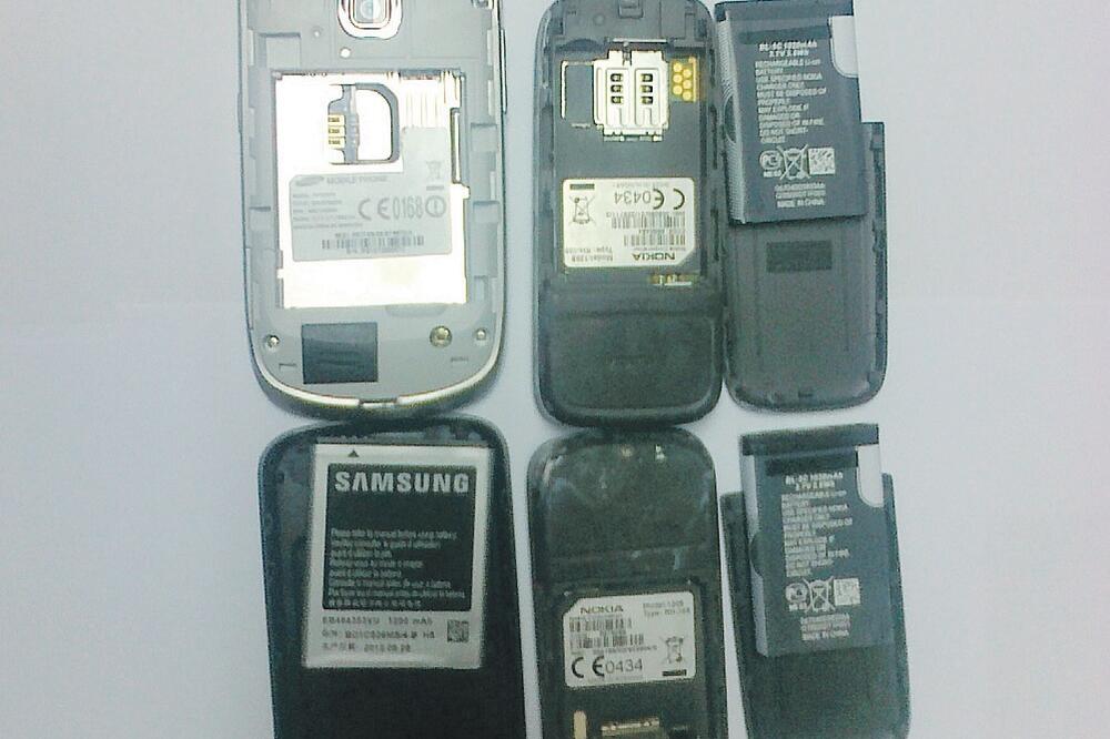 Mobilni telefoni, Foto: ZIKS