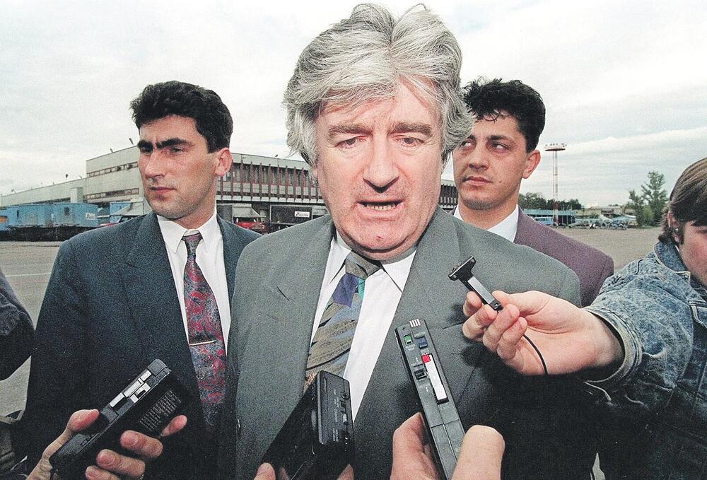Radovan Karadžić (Novine)