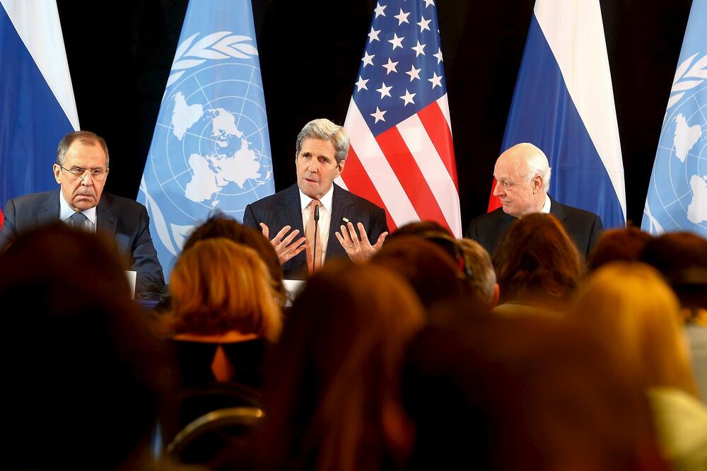 Sergej Lavrov, Džon Keri, Stafan de Mistura, Foto: Reuters