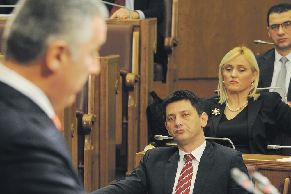 Milo Đukanović, Pozitivna, Foto: Savo Prelević