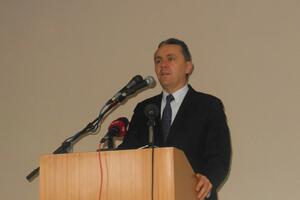 Žugić: Je li važnije povećanje ili redovna isplata penzija