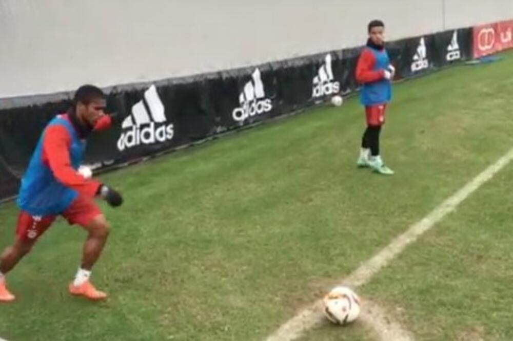 Daglas Kosta, Foto: Twitter