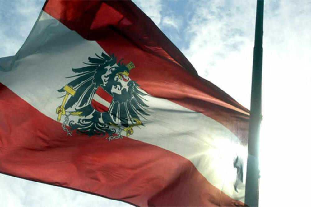 Austrija, zastava, Foto: Kleinezeitung.at