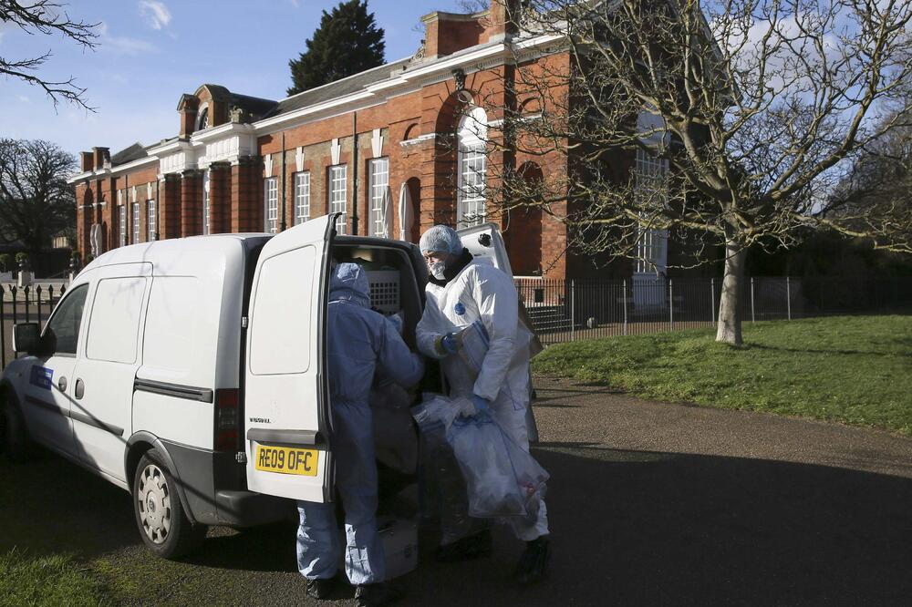 Forenzičari, Engleska, Foto: Reuters
