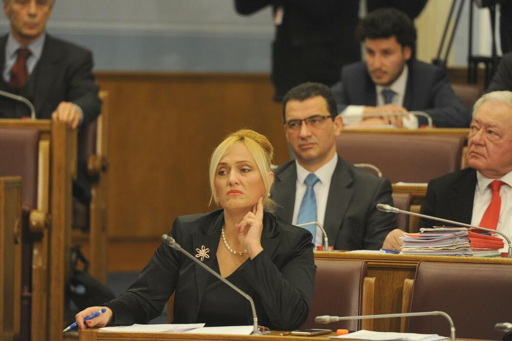 Azra Jasavić, Foto: Savo Prelević