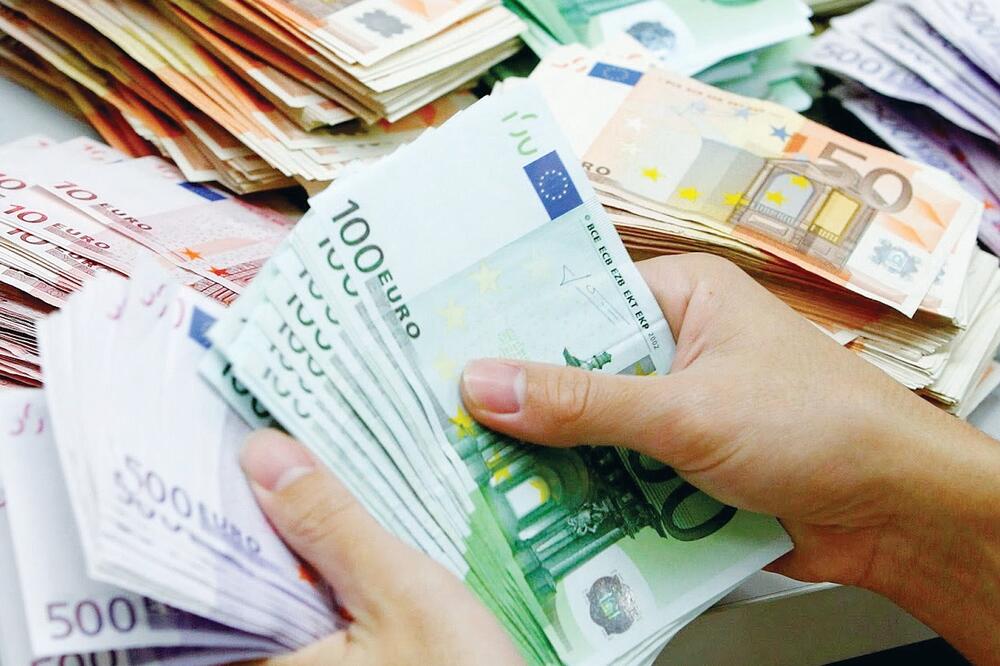 euro, novac, Foto: Shutterstock.com