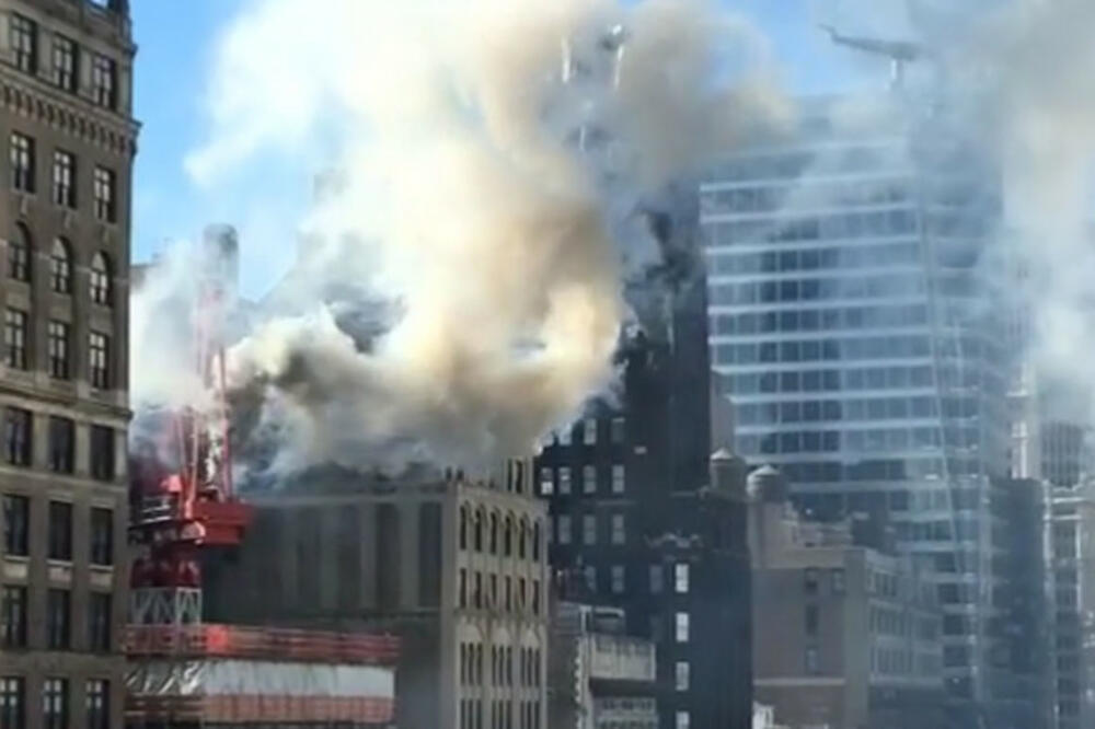 požar, Menhetn, Foto: @michaelausiello / Instagram