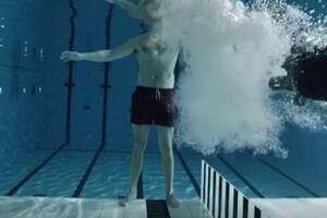 Pogledajte: Fizičar pucao u sebe kako bi dokazao zakone nauke