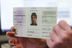 Izdata prva izbjeglička legitimacija u Njemačkoj
