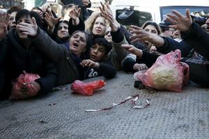 Nastavljeni protesti u Grčkoj, blokirani putevi i luke