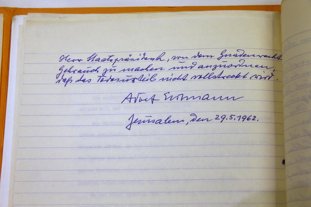 Pismo Adolfa Ajhmana, Foto: Reuters