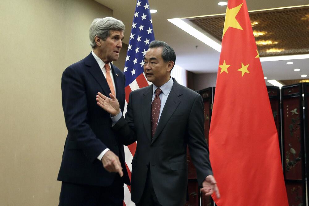 Džon Ker, Vang Ji, Foto: Reuters