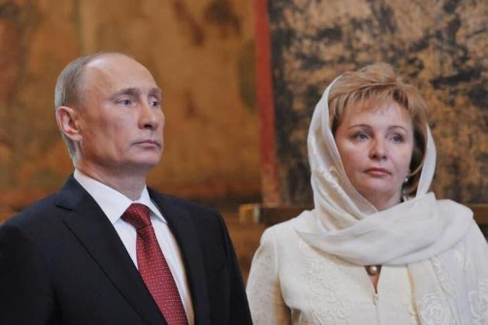 Vladimir i Ljudmila Putin, Foto: Twitter