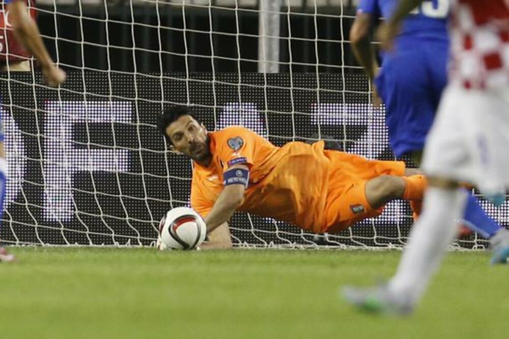 Bufon, Foto: Beta-AP