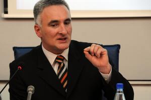 Đikanović: Komisija nije blokirala imovinu Eurofonda