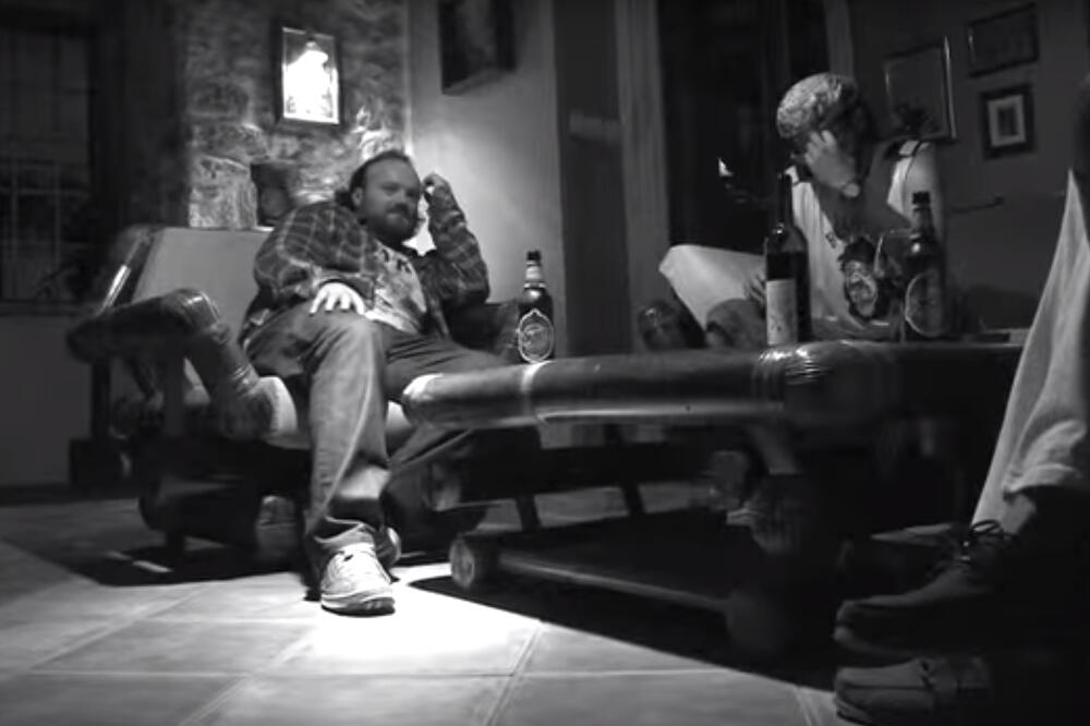 Mom Kotoru, Foto: Screenshot (YouTube)