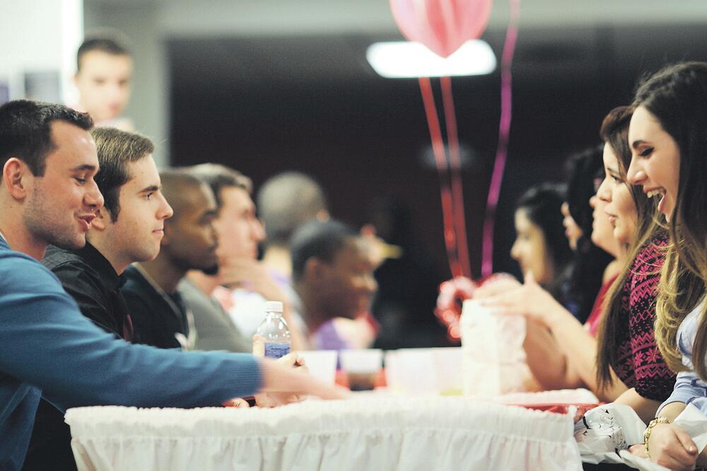 speed dating (Novina), Foto: VULCANPOST