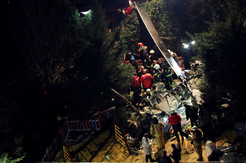 Sa mjesta nesreće, Foto: Reuters