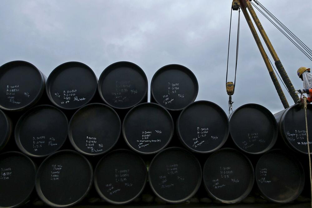 nafta, Foto: Reuters