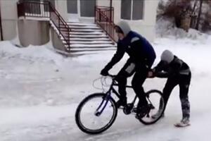 Šesnaestogodišnjak iz Plužina osmislio kako da vozi biciklo po...