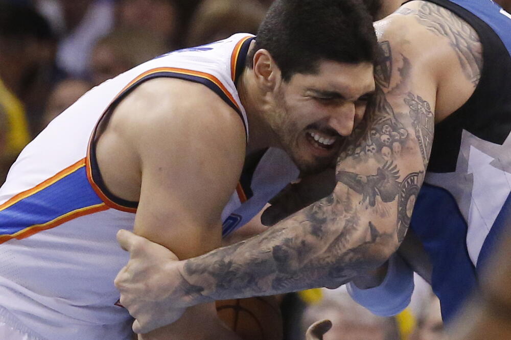 Enes Kanter i Nikola Peković, Foto: Beta/AP
