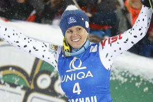 Velez-Zuzulova ponova najbrža u Flahauu