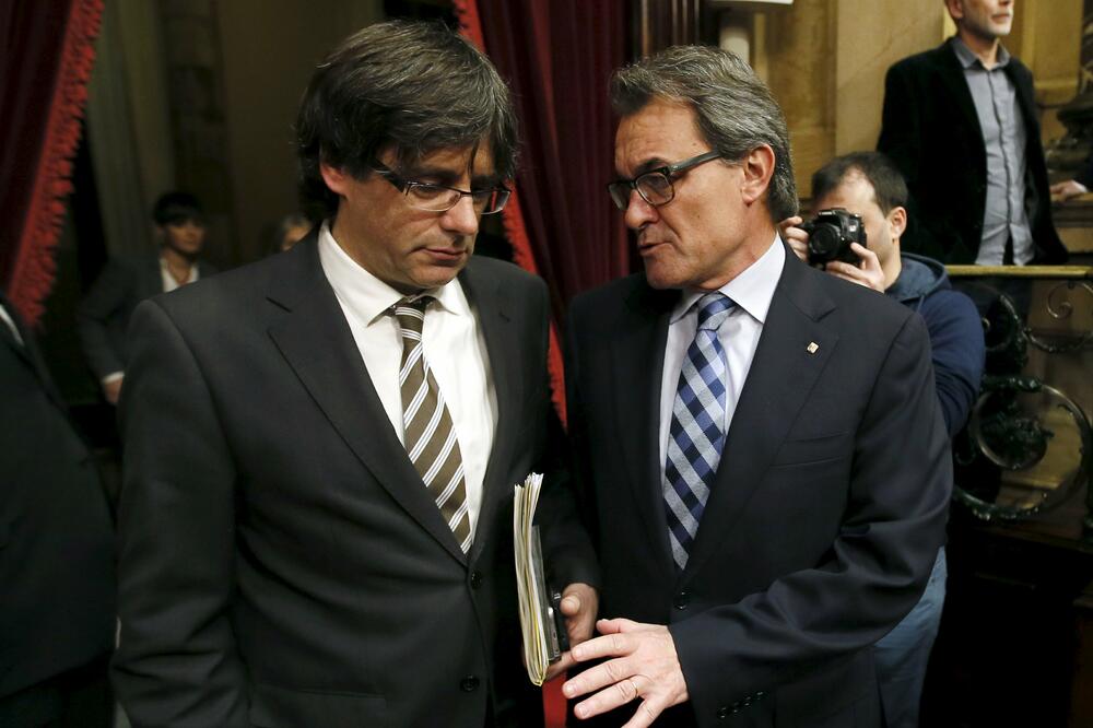 Karles Pudžemon i Artur Mas, Foto: Reuters