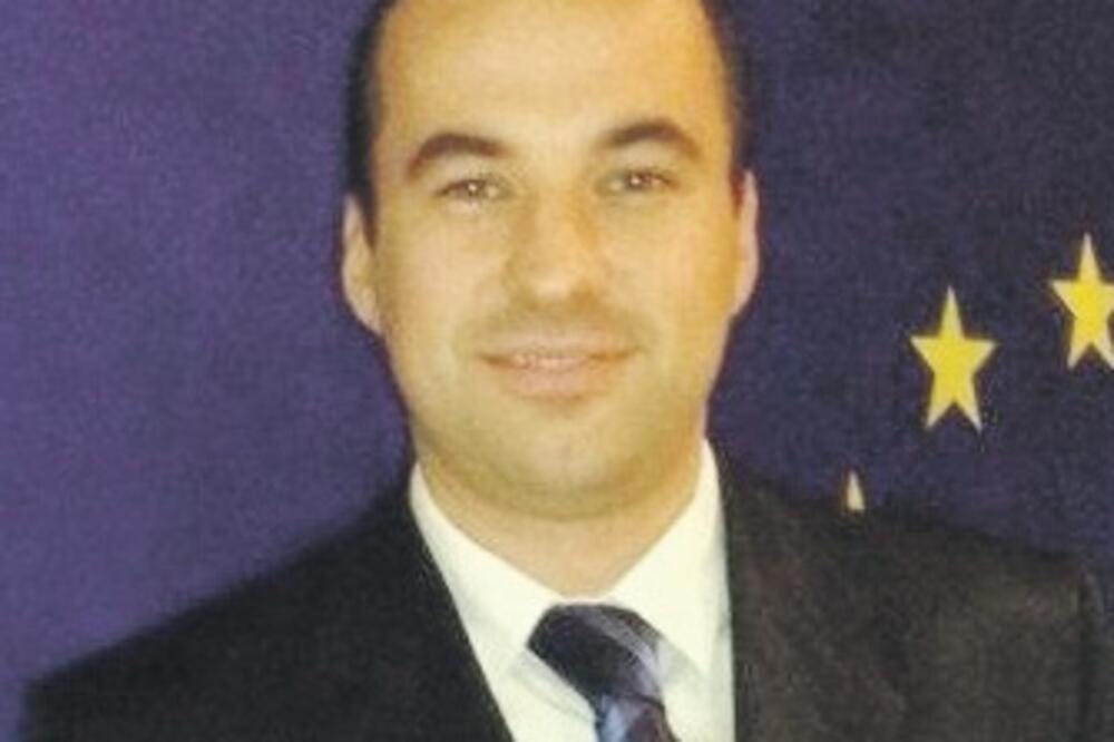 Blažo Rađenović (Novina)