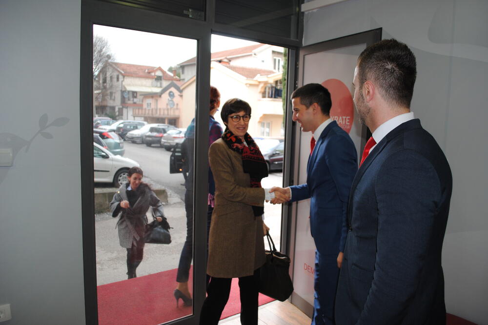 Veronik Brimo, Aleksa Bečić, Boris Bogdanović, Foto: Demokratska Crna Gora