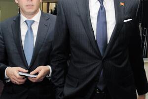 DPS-u treba opozicija da smijeni Krivokapića