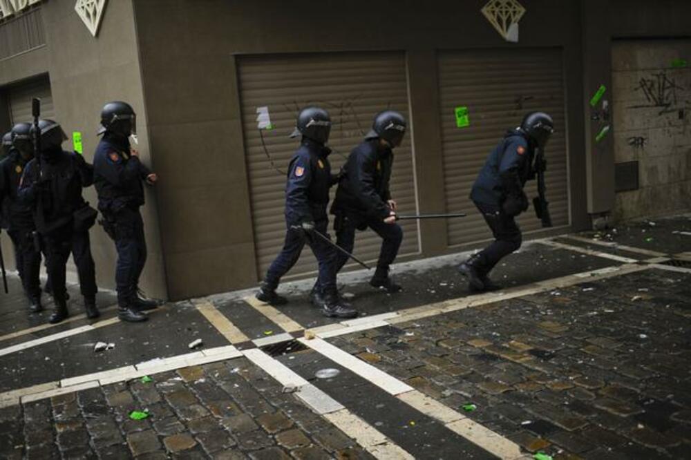 Španska policija, Foto: Beta/AP