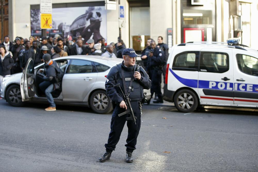 Pariz, policija, Foto: Reuters