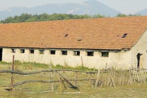 Možda vlast želi da napustimo sela?