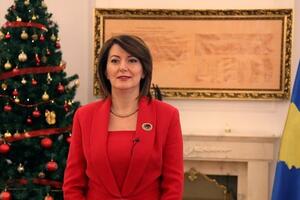 Predsjednica Kosova za Božič posjetila srpsku porodicu u Gračanici