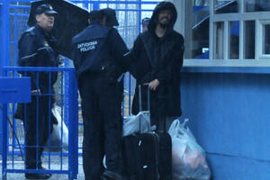 NVO Alternativa: Građanima da otpišu dug