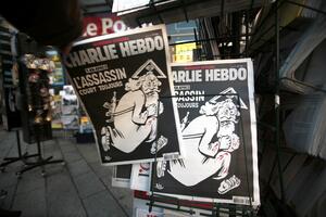 Vatikanski list kritikuje "Šarli Ebdo" zbog karikature Boga