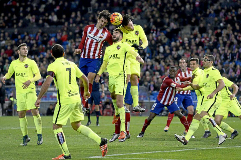 Stefan Savić, Foto: Www.marca.com