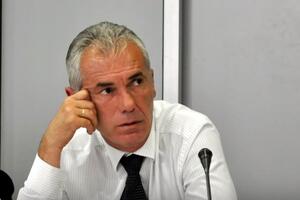 Beograd: Preminuo sportski komentator Duško Korać